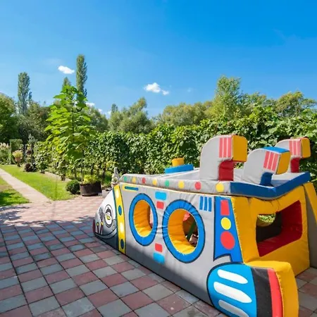 Βίλα Beautiful Vrljika With Pool In Makarska Grubine